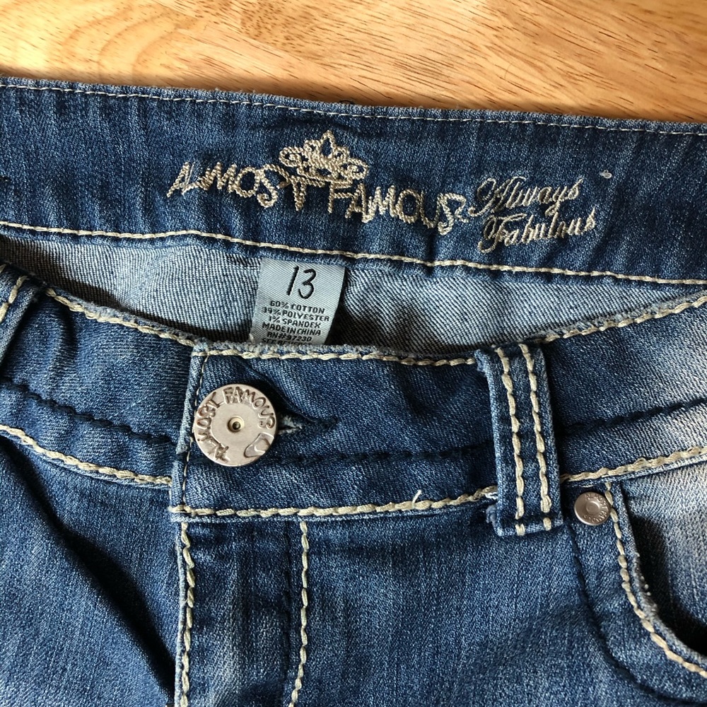 Jeans - Picture 2 of 5